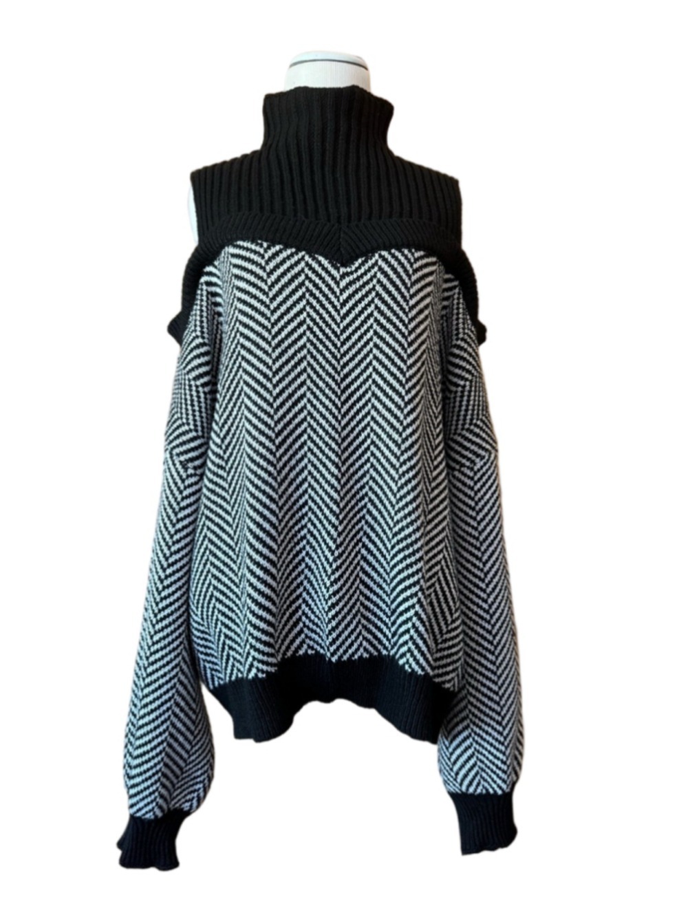 Black and White Chevron Mock Neck Cold-Shoulder Sweater size 2XL